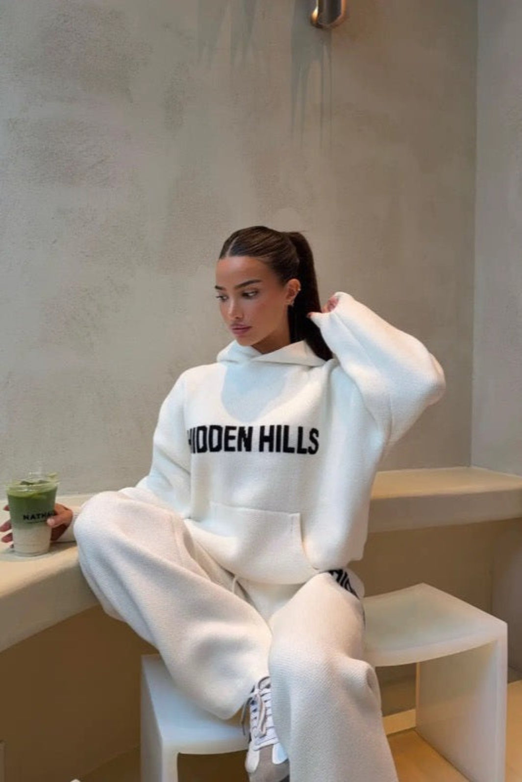 Hidden Hills Set